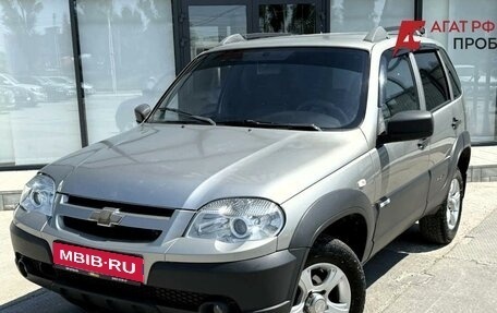 Chevrolet Niva I рестайлинг, 2013 год, 535 000 рублей, 1 фотография