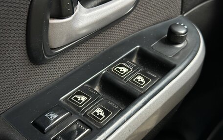 Suzuki Grand Vitara, 2011 год, 1 040 000 рублей, 15 фотография
