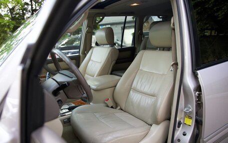 Toyota Land Cruiser 100 рестайлинг 2, 2004 год, 3 200 000 рублей, 12 фотография