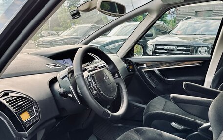 Citroen C4 Picasso II рестайлинг, 2008 год, 690 000 рублей, 10 фотография