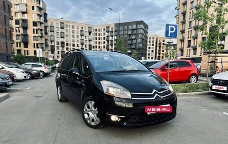 Citroen C4 Picasso II рестайлинг, 2008 год, 690 000 рублей, 2 фотография
