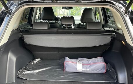 Toyota RAV4, 2021 год, 2 975 000 рублей, 10 фотография