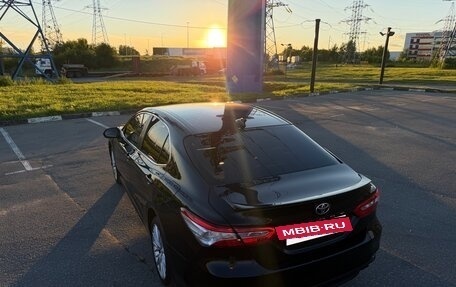Toyota Camry, 2019 год, 2 500 000 рублей, 3 фотография
