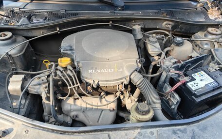 Renault Logan I, 2010 год, 330 000 рублей, 7 фотография
