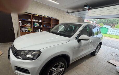 Volkswagen Touareg III, 2013 год, 2 240 000 рублей, 3 фотография