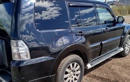 Mitsubishi Pajero IV, 2011 год, 1 800 000 рублей, 7 фотография