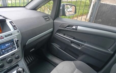 Opel Zafira B, 2012 год, 550 000 рублей, 3 фотография