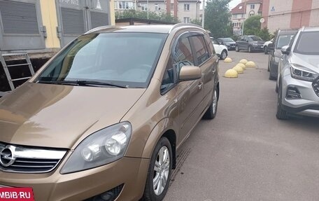 Opel Zafira B, 2012 год, 550 000 рублей, 9 фотография