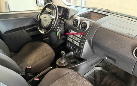 Ford Fusion I, 2005 год, 249 000 рублей, 13 фотография