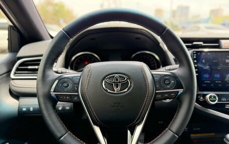 Toyota Camry, 2018 год, 2 690 000 рублей, 17 фотография