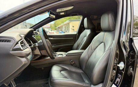 Toyota Camry, 2018 год, 2 690 000 рублей, 23 фотография