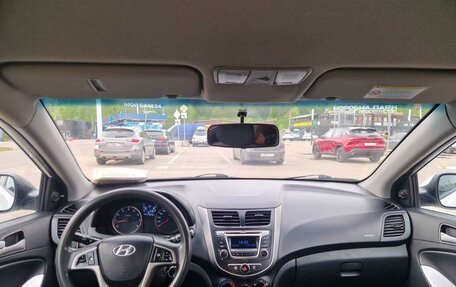 Hyundai Solaris II рестайлинг, 2013 год, 450 000 рублей, 3 фотография