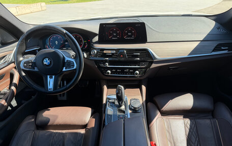 BMW 5 серия, 2017 год, 4 100 000 рублей, 8 фотография