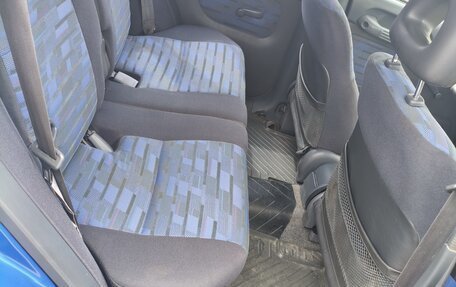 Toyota RAV4, 1996 год, 495 000 рублей, 11 фотография