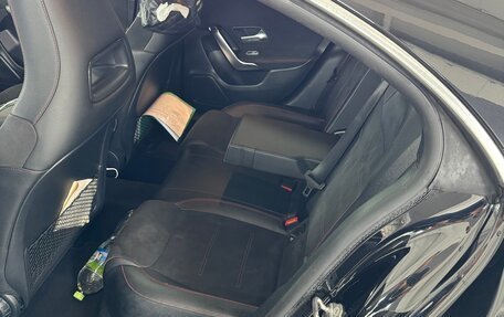 Mercedes-Benz CLA, 2022 год, 3 300 000 рублей, 5 фотография