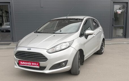 Ford Fiesta, 2015 год, 650 000 рублей, 1 фотография