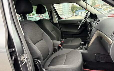 Skoda Yeti I рестайлинг, 2014 год, 1 399 000 рублей, 15 фотография
