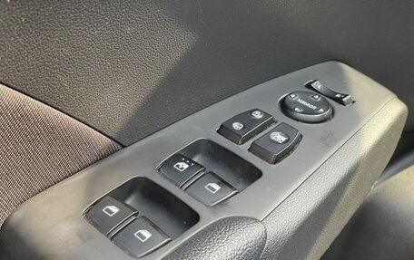 Hyundai Solaris II рестайлинг, 2018 год, 1 250 000 рублей, 8 фотография