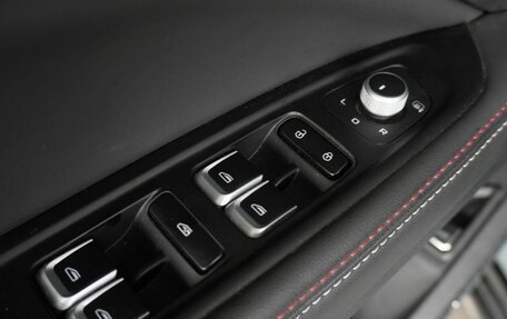 Geely Tugella FY11, 2022 год, 2 690 000 рублей, 17 фотография