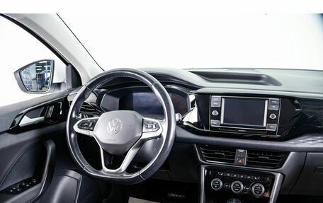 Volkswagen Taos, 2021 год, 2 499 000 рублей, 11 фотография
