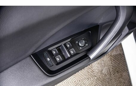 Volkswagen Taos, 2021 год, 2 499 000 рублей, 23 фотография