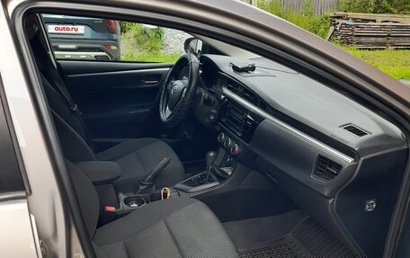 Toyota Corolla, 2014 год, 1 100 000 рублей, 6 фотография