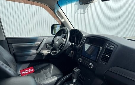 Mitsubishi Pajero IV, 2011 год, 2 000 000 рублей, 27 фотография