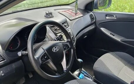 Hyundai Solaris II рестайлинг, 2016 год, 385 000 рублей, 6 фотография