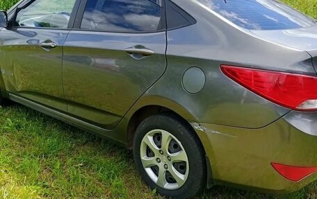 Hyundai Solaris II рестайлинг, 2016 год, 385 000 рублей, 4 фотография