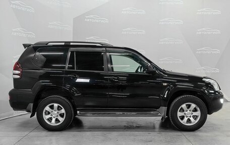 Toyota Land Cruiser Prado 120 рестайлинг, 2006 год, 2 000 000 рублей, 6 фотография