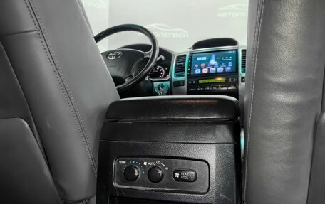 Toyota Land Cruiser Prado 120 рестайлинг, 2006 год, 2 000 000 рублей, 17 фотография