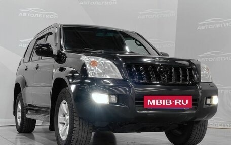 Toyota Land Cruiser Prado 120 рестайлинг, 2006 год, 2 000 000 рублей, 28 фотография