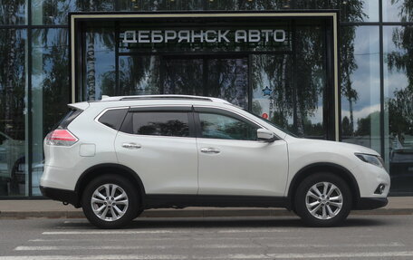 Nissan X-Trail, 2017 год, 1 895 000 рублей, 4 фотография