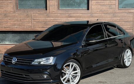 Volkswagen Jetta VI, 2017 год, 1 520 000 рублей, 4 фотография
