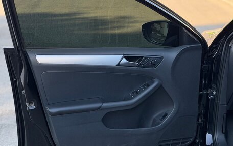 Volkswagen Jetta VI, 2017 год, 1 520 000 рублей, 13 фотография