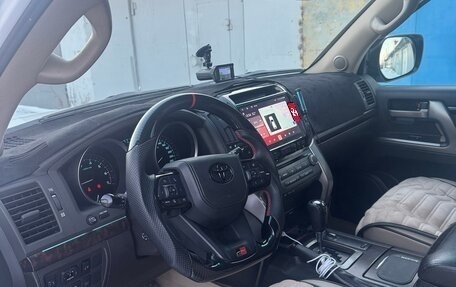 Toyota Land Cruiser 200, 2010 год, 3 800 000 рублей, 6 фотография