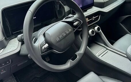 Skoda Kodiaq, 2025 год, 3 678 500 рублей, 13 фотография