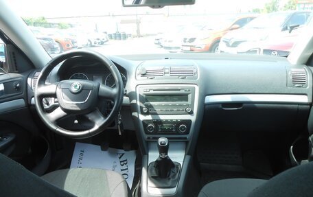 Skoda Octavia, 2012 год, 898 000 рублей, 8 фотография