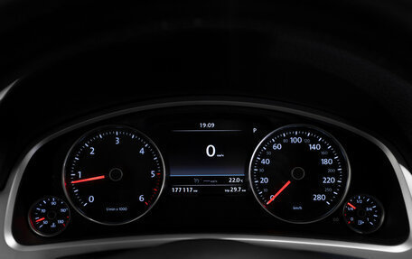 Volkswagen Touareg III, 2016 год, 2 620 000 рублей, 11 фотография