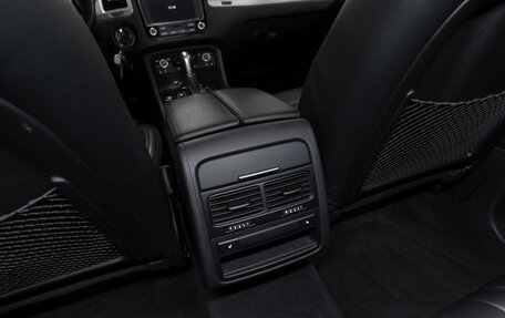 Volkswagen Touareg III, 2016 год, 2 620 000 рублей, 13 фотография