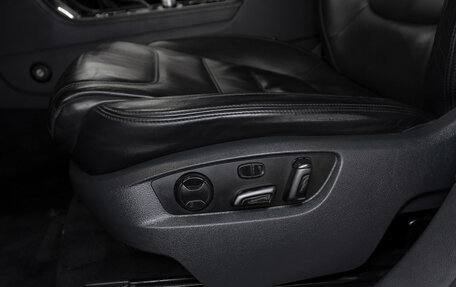 Volkswagen Touareg III, 2016 год, 2 620 000 рублей, 22 фотография