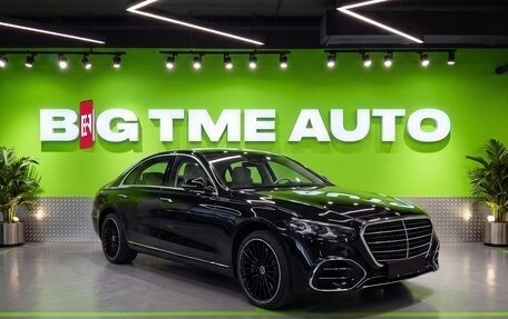 Mercedes-Benz S-Класс, 2026 год, 29 000 000 рублей, 2 фотография