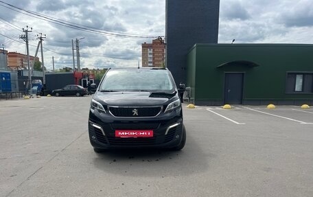 Peugeot Traveller I, 2019 год, 2 895 000 рублей, 2 фотография