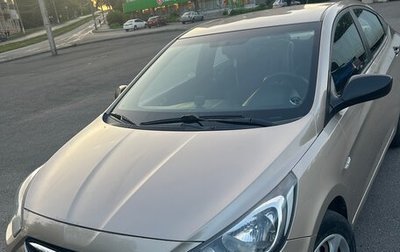Hyundai Solaris II рестайлинг, 2013 год, 780 000 рублей, 1 фотография