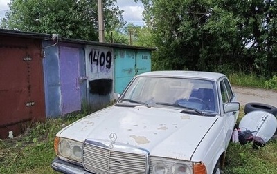 Mercedes-Benz W123, 1982 год, 100 000 рублей, 1 фотография