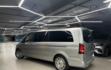 Mercedes-Benz V-Класс, 2020 год, 6 450 000 рублей, 2 фотография