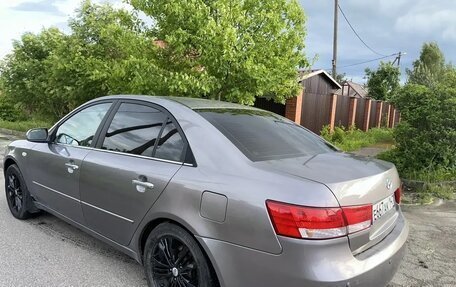 Hyundai Sonata VI, 2007 год, 520 000 рублей, 13 фотография