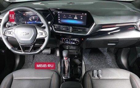 Chevrolet Trax, 2023 год, 1 770 000 рублей, 10 фотография