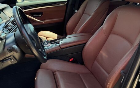 BMW 5 серия, 2016 год, 1 950 000 рублей, 9 фотография