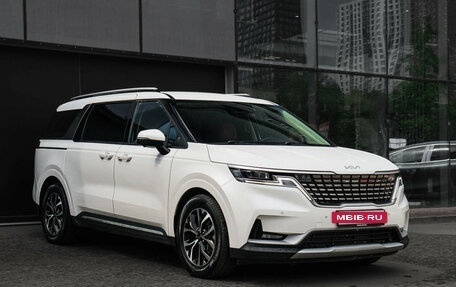 KIA Carnival, 2022 год, 3 799 000 рублей, 4 фотография